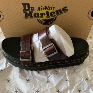 Dr Martens Myles Sandal